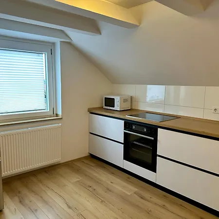 Apartment Schoene, Helle Ferienwohnung In Mitte ! *